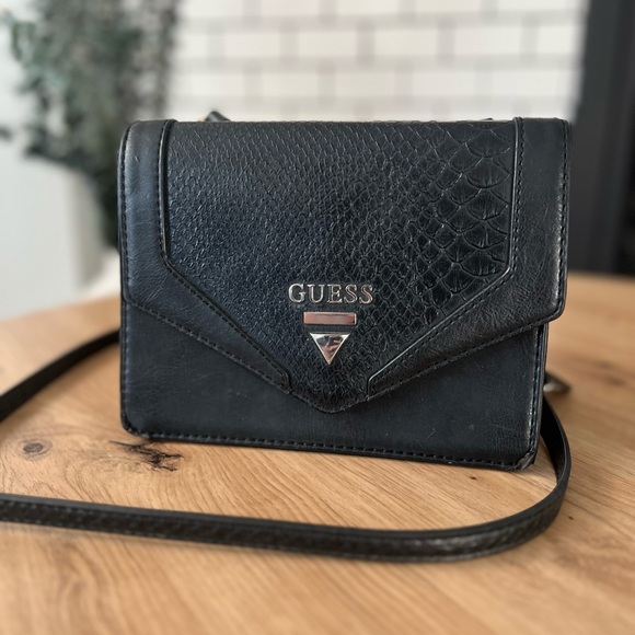 GUESS Black Textured Crossbody Bag - Picture 1 of 4